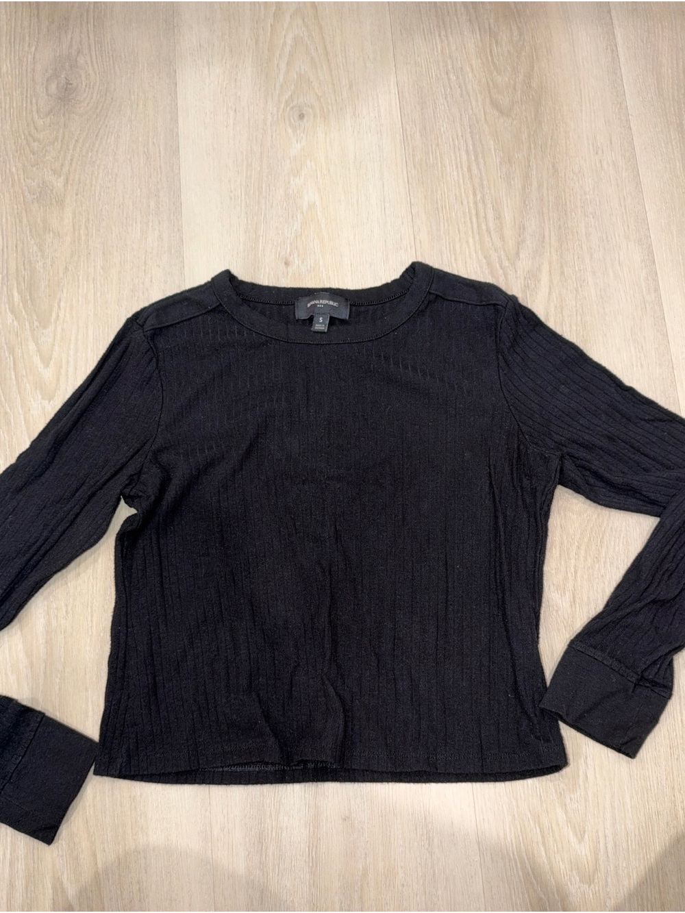 Banana Republic Black Ribbed Long Sleeve Crewneck Top